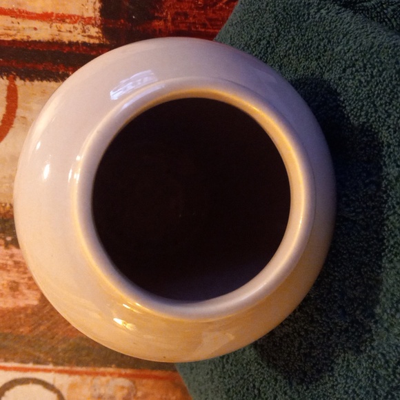 Bin # 5 USA # 709 VINTAGE CERAMIC PINK VASE - Picture 2 of 3